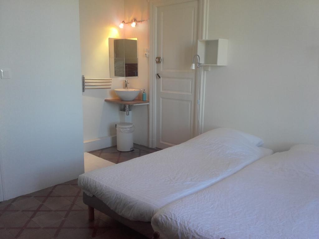 Chambre D'Hotes Avec Cuisine Commune - 5 Mns De Narbonne Cuxac-dʼAude Eksteriør billede